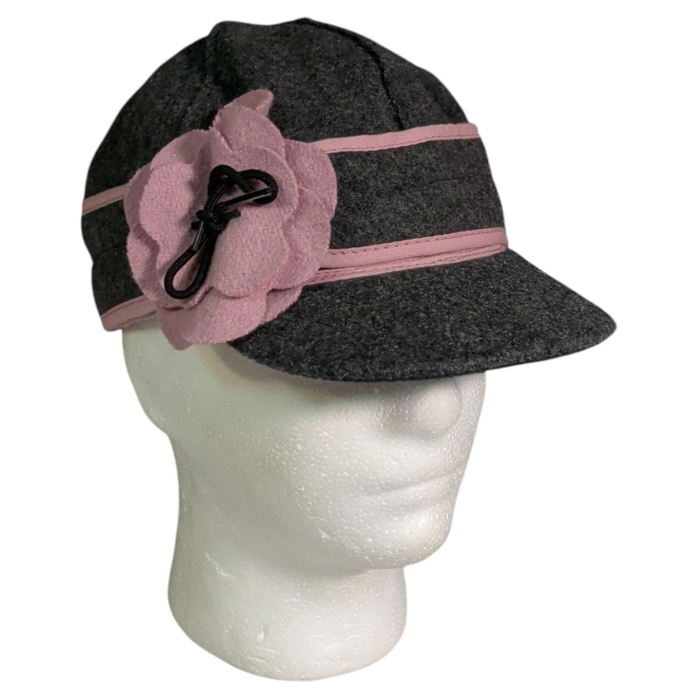 Stormy Kromer Hat Womens Size 7 Cap Gray Flower Floral Botanical Petal Pusher
